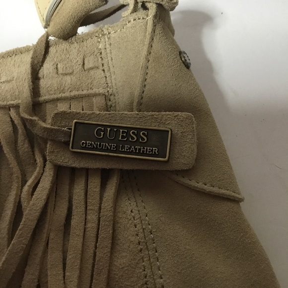 Guess Women’s Cream Genuine Suede Fringed Shoulder Bag Purse - Picture 3 of 9